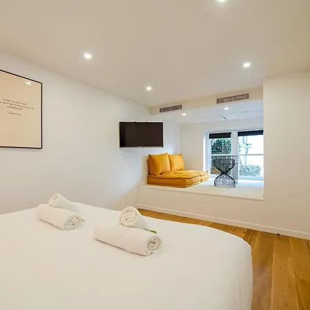Cia - Spacious Duplex, Grands Boulevards 公寓 *
