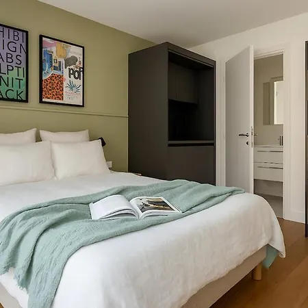 With View Of Montmartre Apartament *