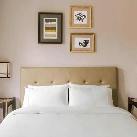 Le Frochot Hotel Pigalle, Sonder By Marriott Bonvoy Hotel 3*