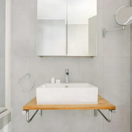 Le Frochot Hotel Pigalle, Sonder By Marriott Bonvoy Hotel Paris