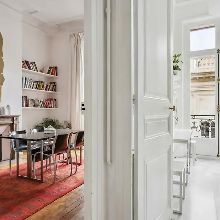 Le Fabuleux Au Coeur De Paris