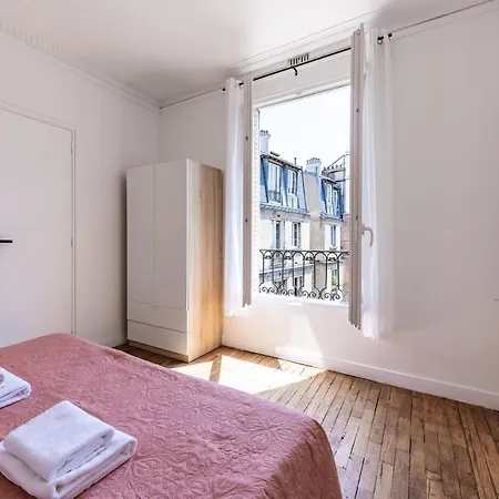 Modern 4-star Flat , 8-min Walk To Gare De Lyon * Parijs