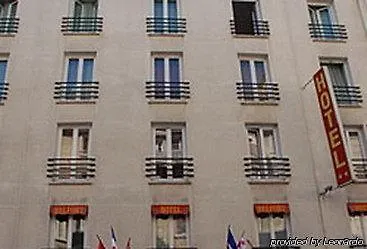 Отель Hipotel Pere-lachaise Republique 3*