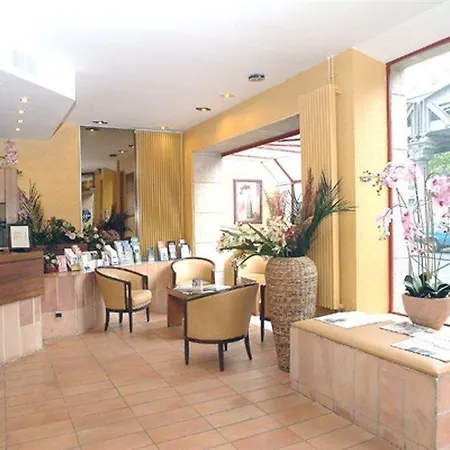 Hotell Eiffel Segur
