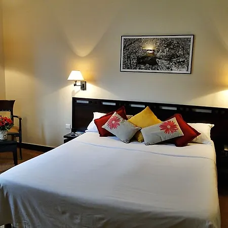 Hotel Petit Lafayette