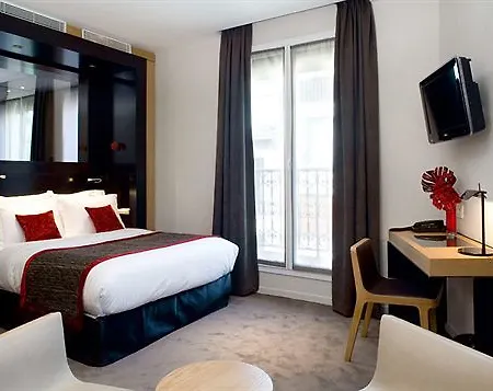 Marceau Champs-elysees