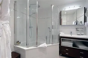 Aparthotel Alma Marceau 4*