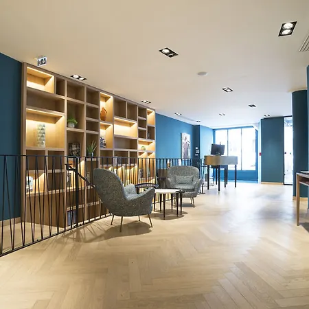 Artus 4* Paris