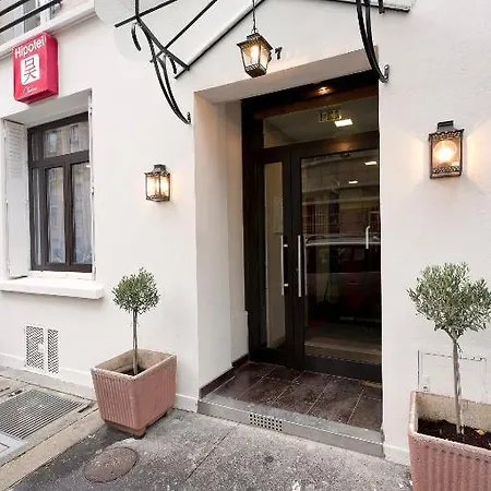 Hipotel Pere-lachaise Republique 3*