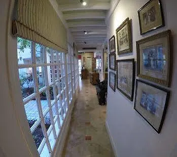 Le Relais Médicis 4* Paris