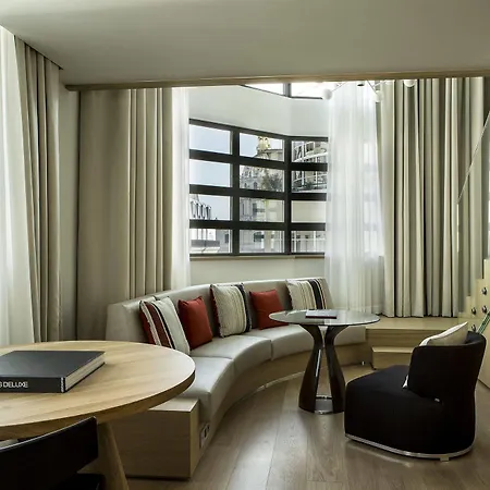 Le Cinq Codet 5* Paris