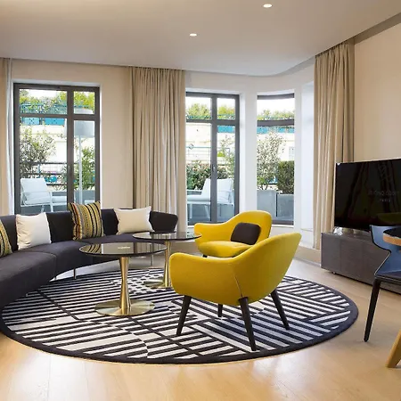 Hotel Le Cinq Codet Paris