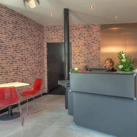 Tilde 3* Parigi