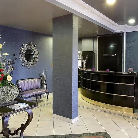 Western Opera Batignolles Hotel 4*