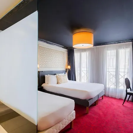 Western Le Montmartre - Saint Pierre Paris