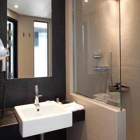 Marceau Champs-elysees 3*