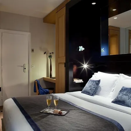 Marceau Champs-elysees 3*