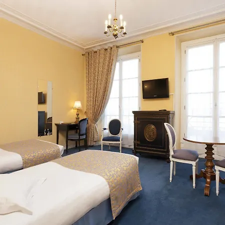 Du Quai Voltaire Hotel Paryż