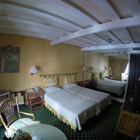 Hotel Le Relais Médicis