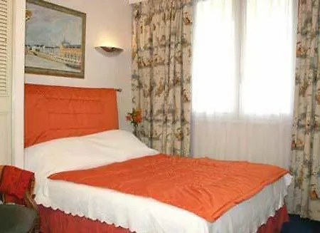 Hotel Relais Du Silence Des Tuileries París