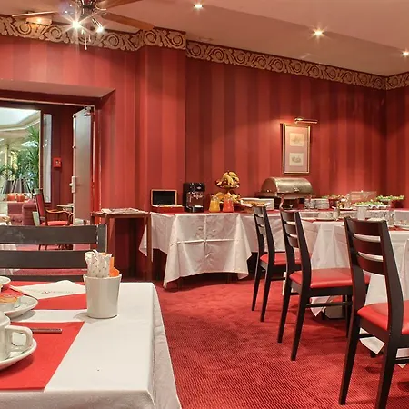 Hotell Normandy Le Chantier 4*