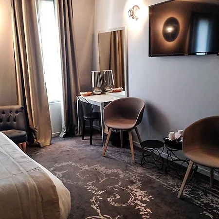 Hotel Relais Du Silence Des Tuileries París