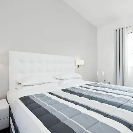 & Le Regent Aparthotel 4*