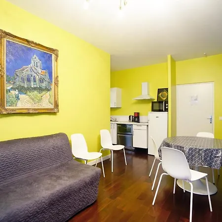 Colored Appt To Beaugrenelle * Parigi