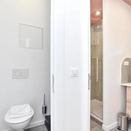 Authentic 1br-4p Republique - Le Marais * 파리
