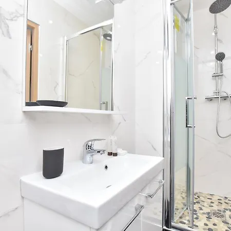 Appartement Cmg Philharmonie De Paris/ Jaures *