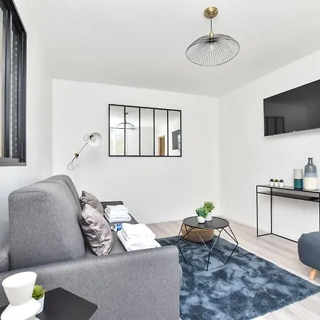 Cmg Philharmonie De Paris/ Jaures Appartement