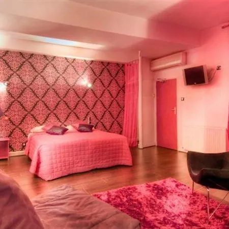Le Temple De Jeanne Hotel 3*