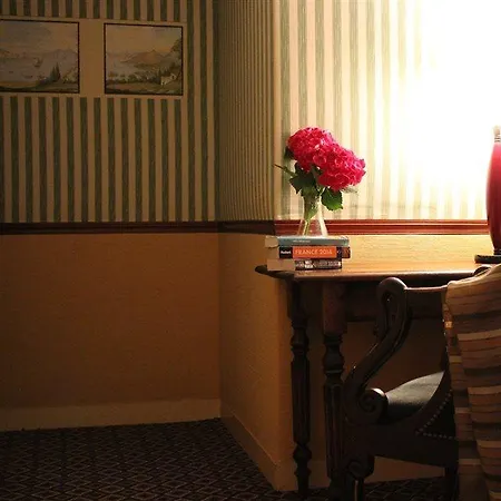 Le Relais Saint Sulpice Szálloda 4*
