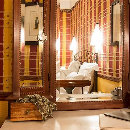 Le Relais Saint Sulpice 4* Párizs