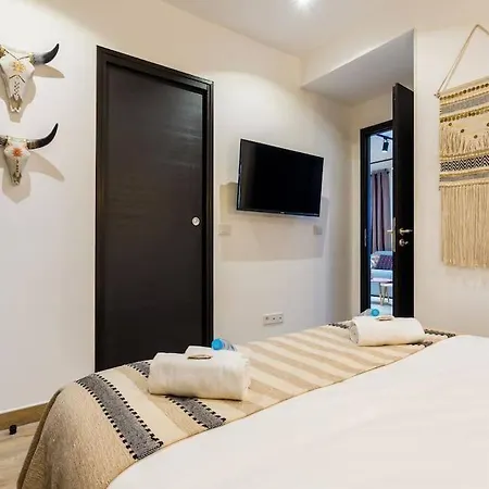Hsh Cosy Bidassoa Gambetta Apartment Paris