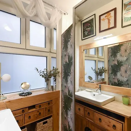Apartment Beautiful Flat Close To Montmartre In - Welkeys Paris