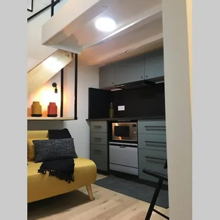 Charming Studio Michel Lecomte 75003 *