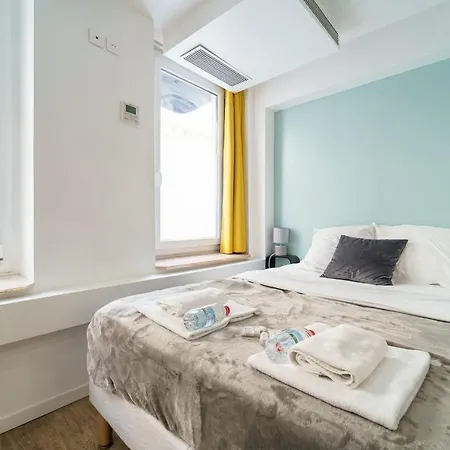Parisian Flat With Sauna Apartment *