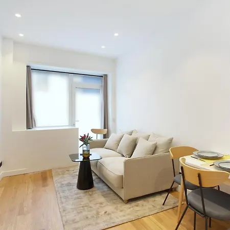 Apartment Le Marais Beaubourg By Prestige