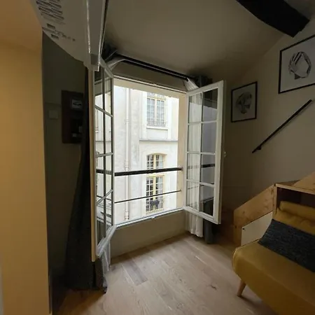 Charming Studio Michel Lecomte 75003 * Paris