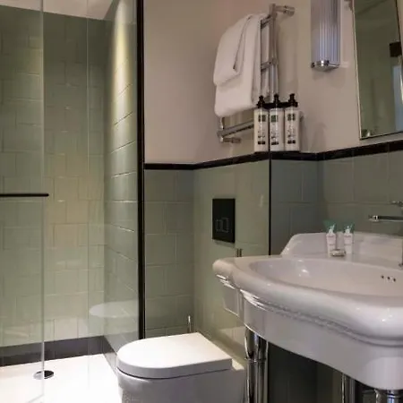 Dadou 4* Paris