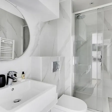 Cmg Boulanger / Republique Apartment