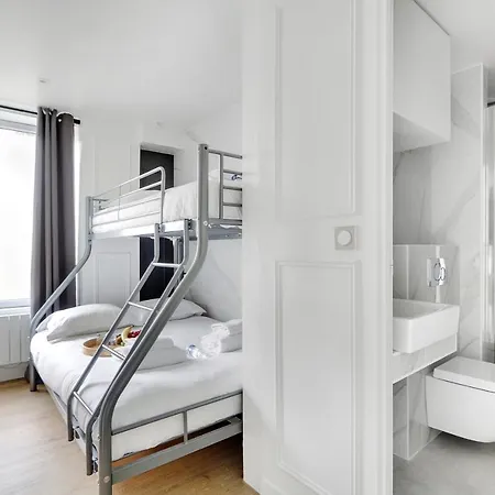 Cmg Boulanger / Republique *