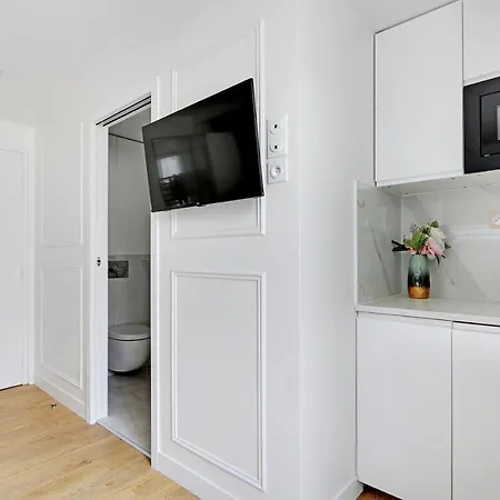 Cmg Boulanger / Republique Paris