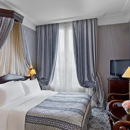 Le Dokhan's Arc De Triomphe, A Tribute Portfolio מלון 5*