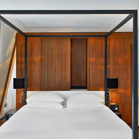 Le Metropolitan, Tour Eiffel, A Tribute Portfolio Otel Paris