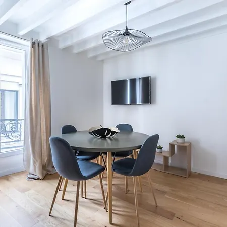 Grands Boulevards 41 Apartment