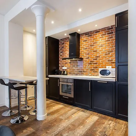 Mbm - Paradis Apartment *