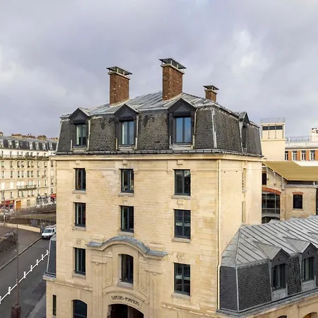 Hotel De L'aqueduc