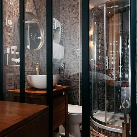Le Temple De Jeanne Hotel Paris